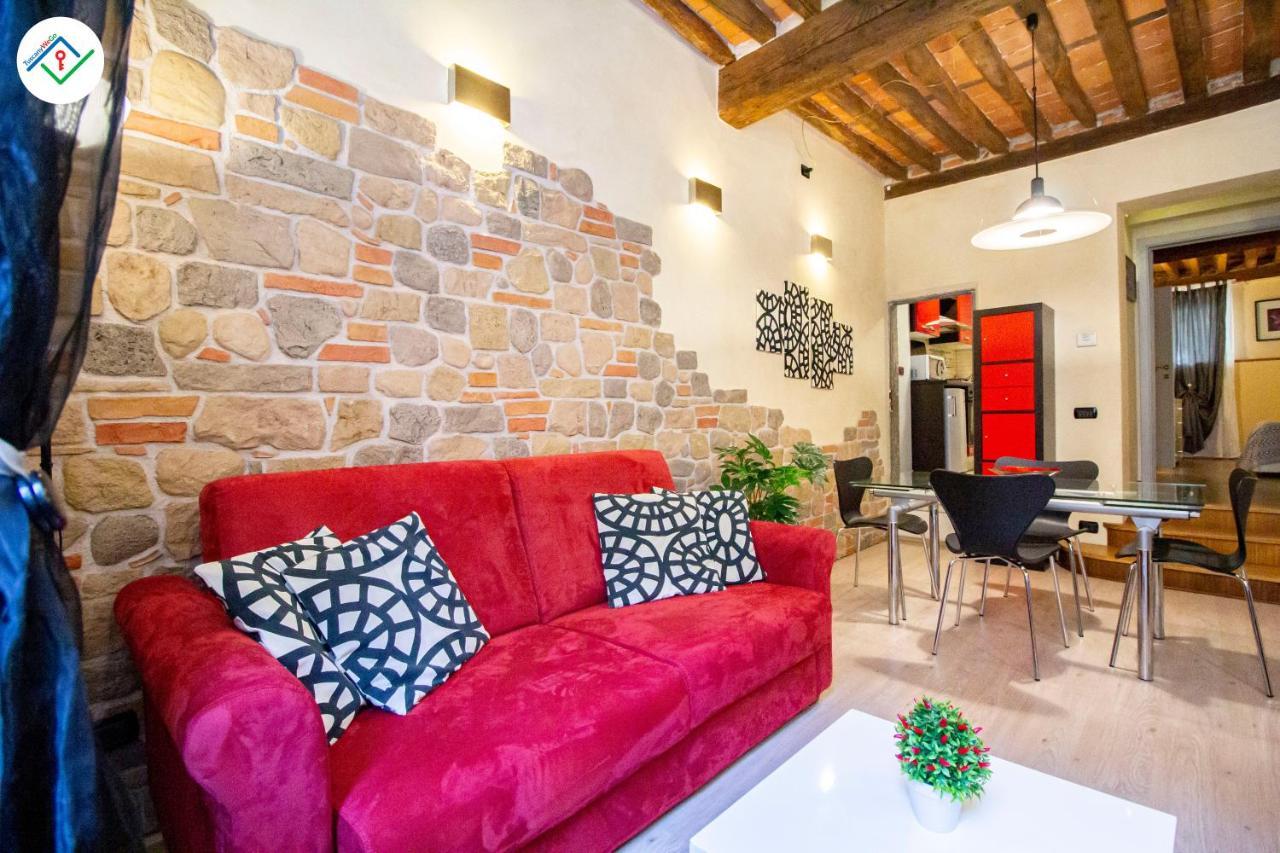 Antica Piazza Apartment By Tuscanywego ลุคคา ภายนอก รูปภาพ